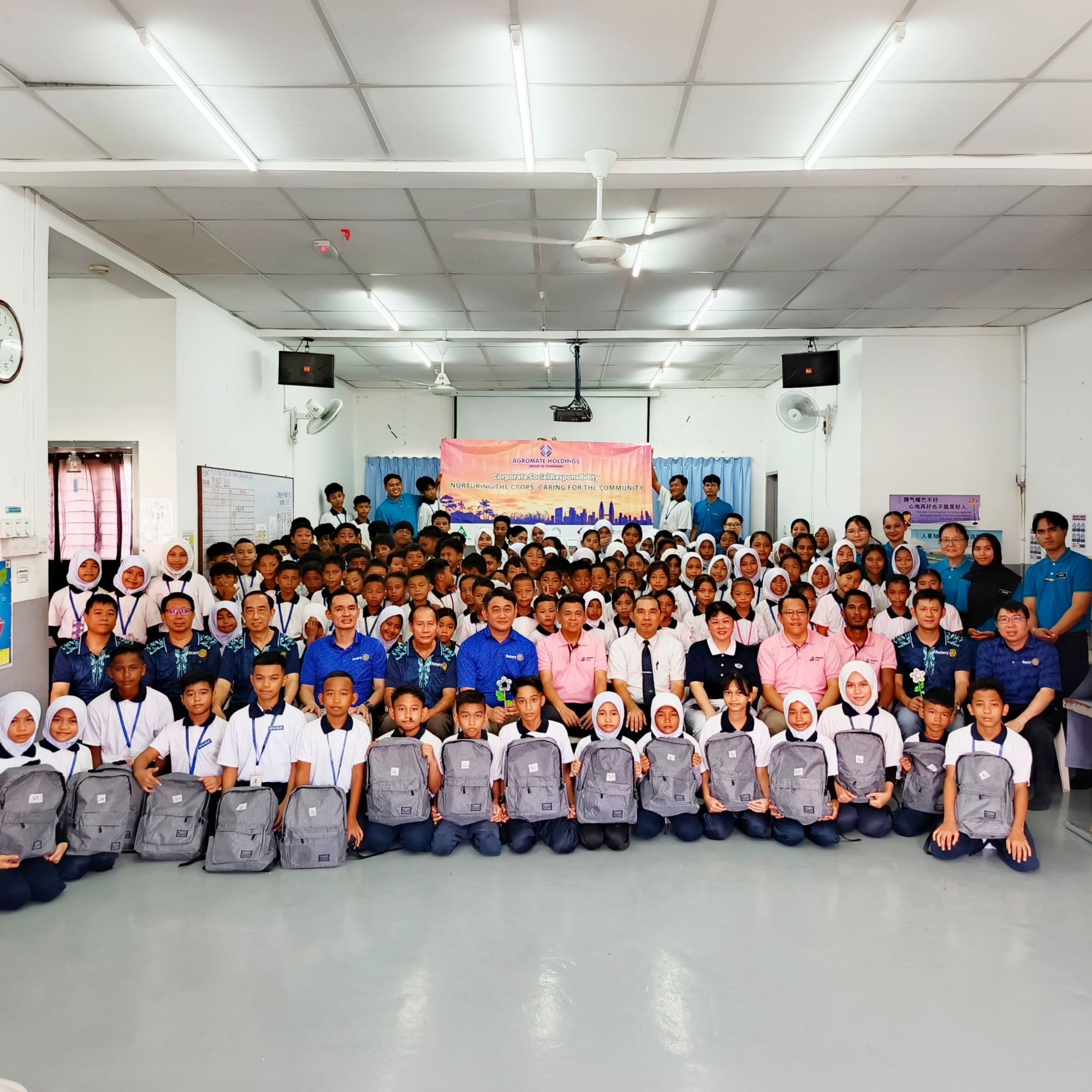 CSR Activity with Rotary Club - School Essentials for Underprivileged Students